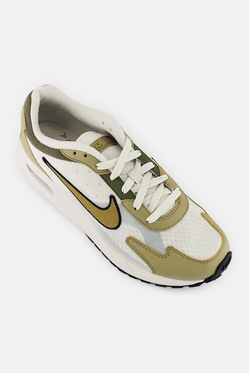 Nike Men Air Max Solo Lace Up Outdoor Sneakers, Multicolor - Image 1